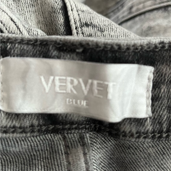 EUC - Vervet Flying Monkey Jeans Size 26/3
Washed Black/Grey Distressed Denim - Picture 9 of 10